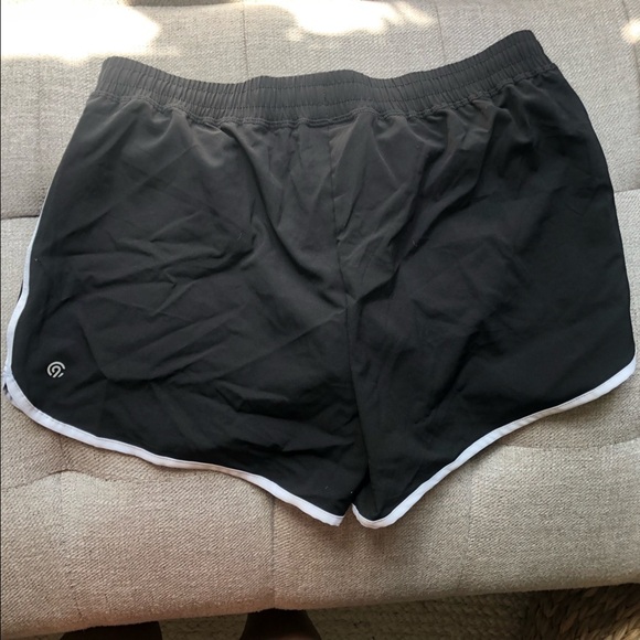 C9 Champion Women's 3.5" Woven Shorts size M - Picture 2 of 7